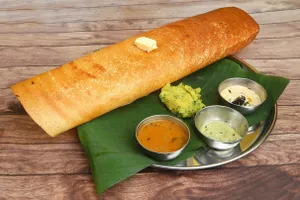 Rava Butter Paneer Masala Dosa