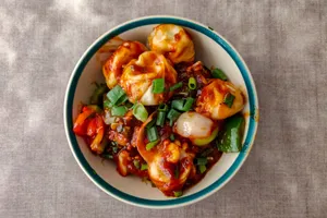 Tandoori Veg Chilli Momos