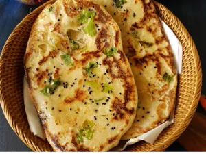 Garlic Naan