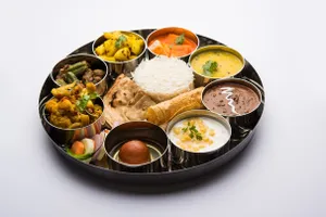 Veg Thali - Tandoori Roti