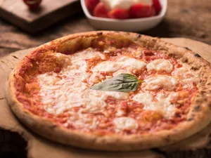 Margherita Cheese Pizza