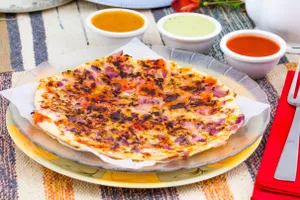 Onion Tomato Uttapam