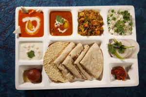 Veg Thali - Tawa Roti