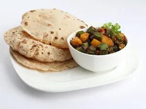 Veg Thali - Tandoori Roti