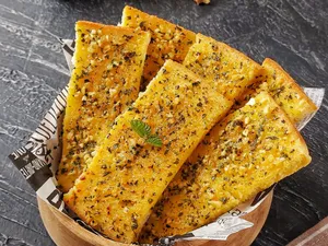 Plain Mozarella D-shaped Garlic Bread