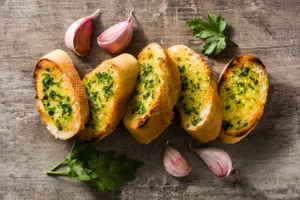 Veggies Stuffed Garlic Bread