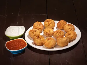 Tandoori Veg Afghani Momos