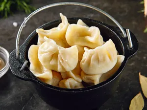Veg Butter Garlic Cream Momos