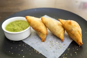 Samosa - 2 pcs