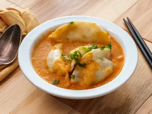 Gravy Veg Momos