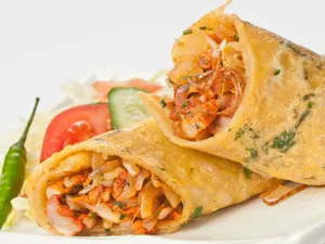 Egg Chicken Tikka Roll