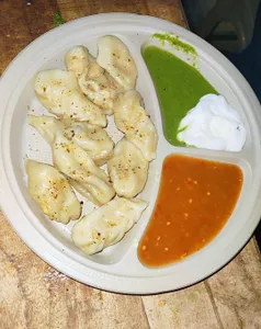 Steamed Paneer Momos