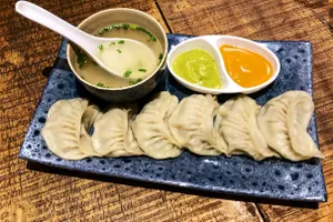 Gravy Chicken Momos