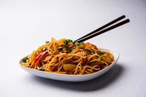 Chicken Mix Singapuri Noodles