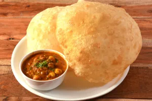 Paneer Chole Bhature