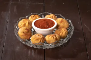 Chicken Kurkure Momos