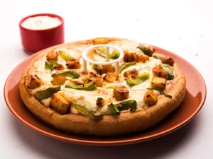 Paneer Cheese Pizza