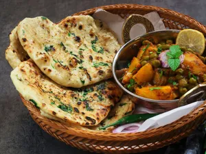 Veg Thali - Aloo Naan