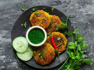 आलू टिक्की (फुल)