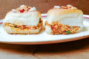 Cheese Mumbai Style Dabeli