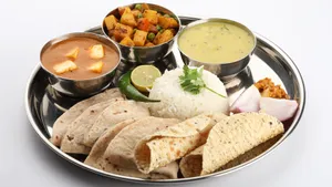 Kadai Paneer Thali