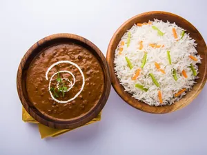 Dal Makhani Chawal - Full