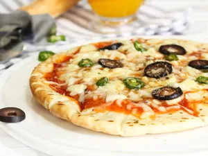 Double Cheese Paneer Pizza