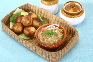 Amul Butter Litti Chokha