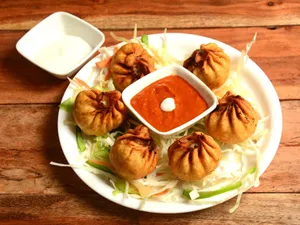 Steamed Momos Platter
