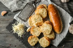 Veg Cheese Garlic Bread - 5 pcs