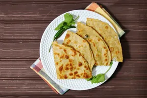 Muli Double Anda Paratha