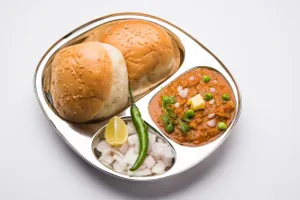Butter Pav Bhaji
