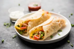 Schezwan Chicken Roll - Half