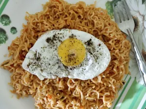 Masala Egg Maggi