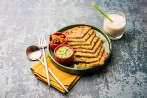 Aloo Paneer Paratha