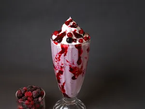 Strawberry Flavour Shake