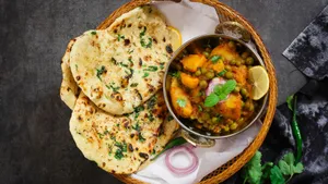 Amritsari Naan Thali