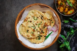 Chole Kulche - lambe wale