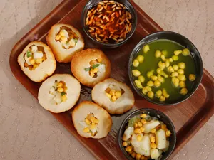 Atta Golgappe