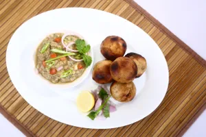 Desi Ghee Litti Chokha