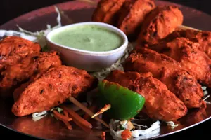 Chicken Kurkure Cheese Momos - Full