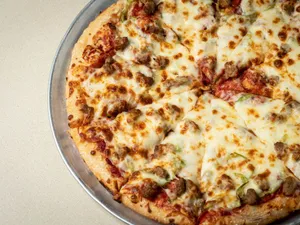 Single Cheese Margherita Pizza