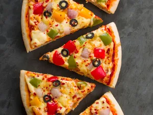 Simply Veg Pizza
