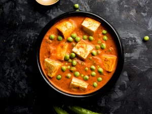 Matar Paneer