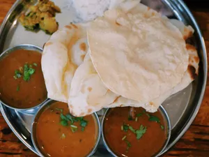 Tawa Paneer (half) + 2 Rumali Roti