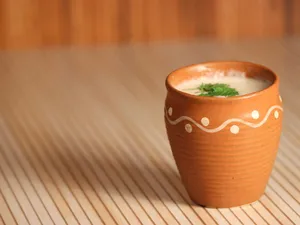(मीडियम) स्पेशल कुल्हड़ ठंडी लस्सी