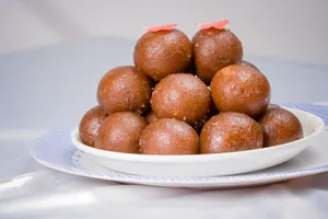 Gulab Jamun - 4 pcs