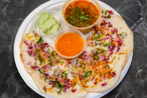 Onion Tomato Uttapam
