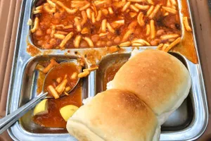 Misal Pav