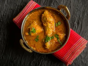 Kali Mirch Chicken Tikka Gravy